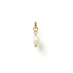 Akira Pearl Charm