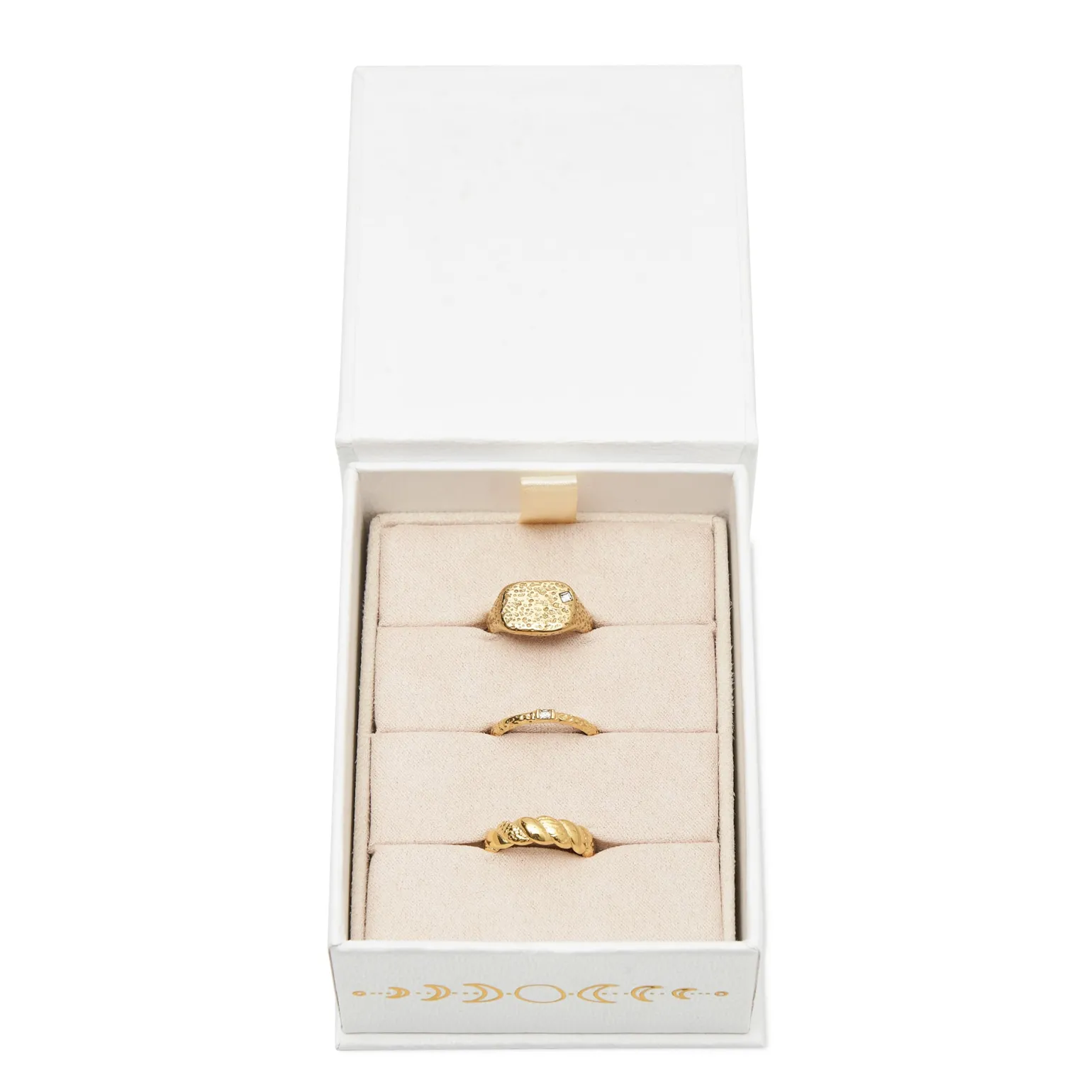 Anya Gold Ring - Sapphire
