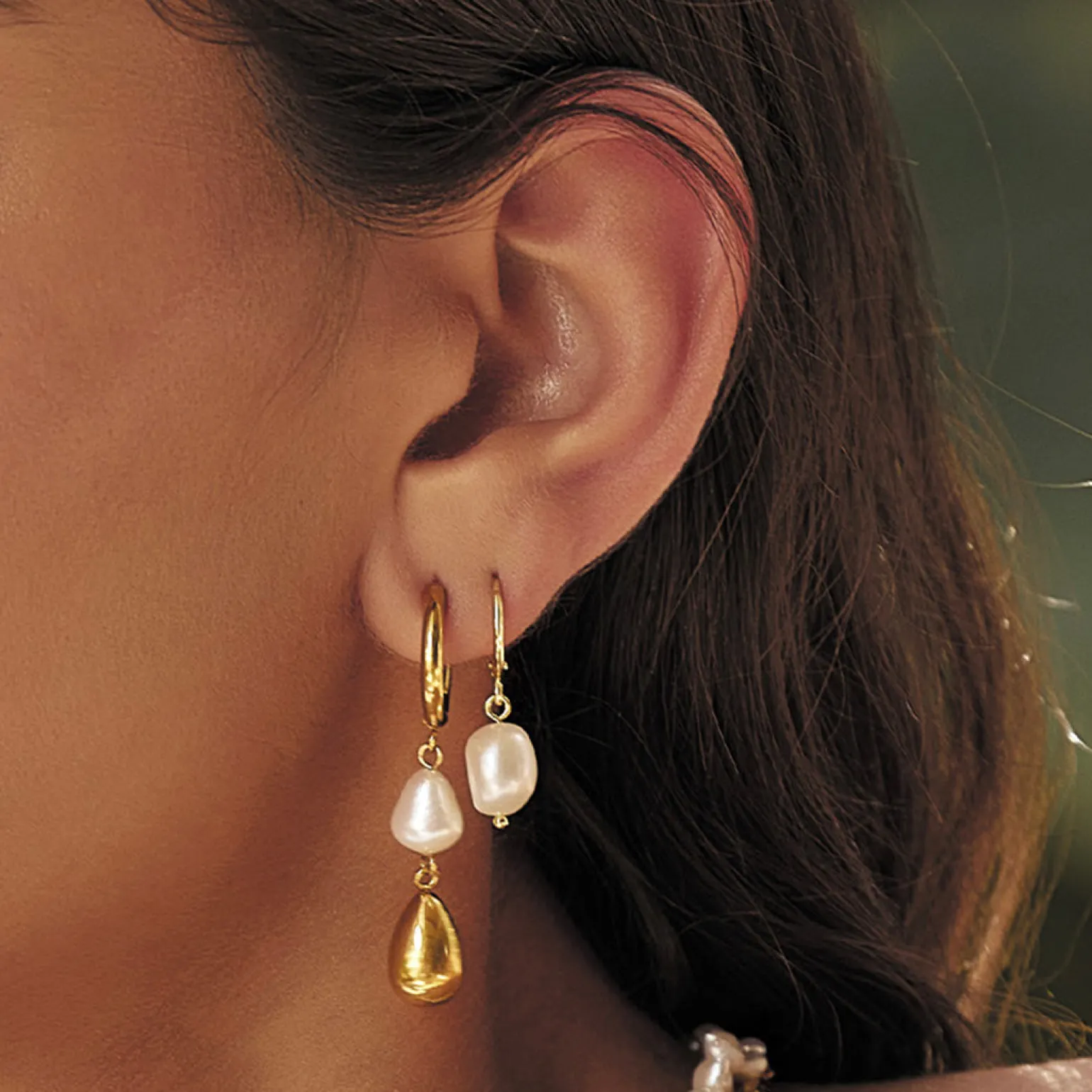 Cosette Freshwater Pearl Hoop Huggies