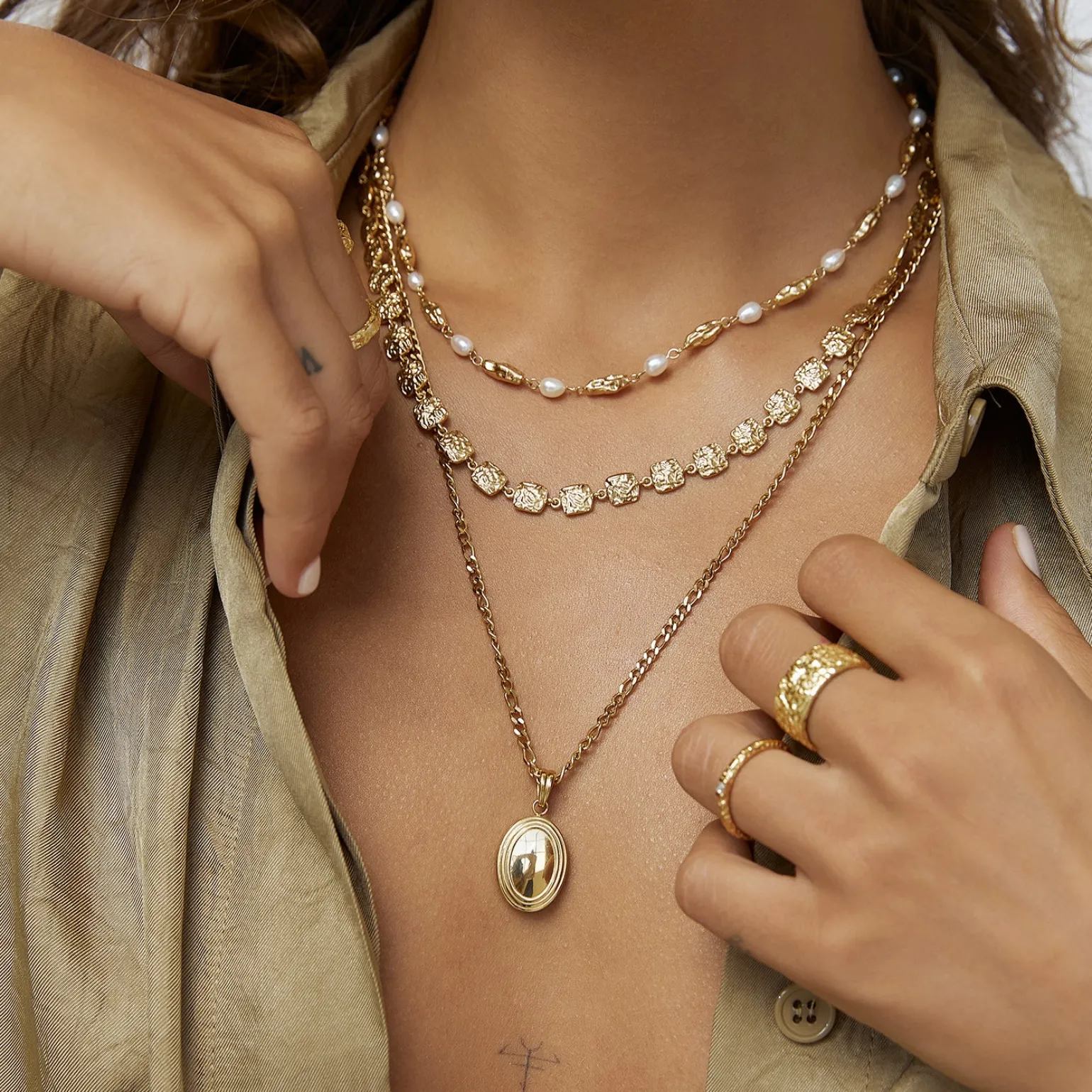 Emilia Gold Necklace