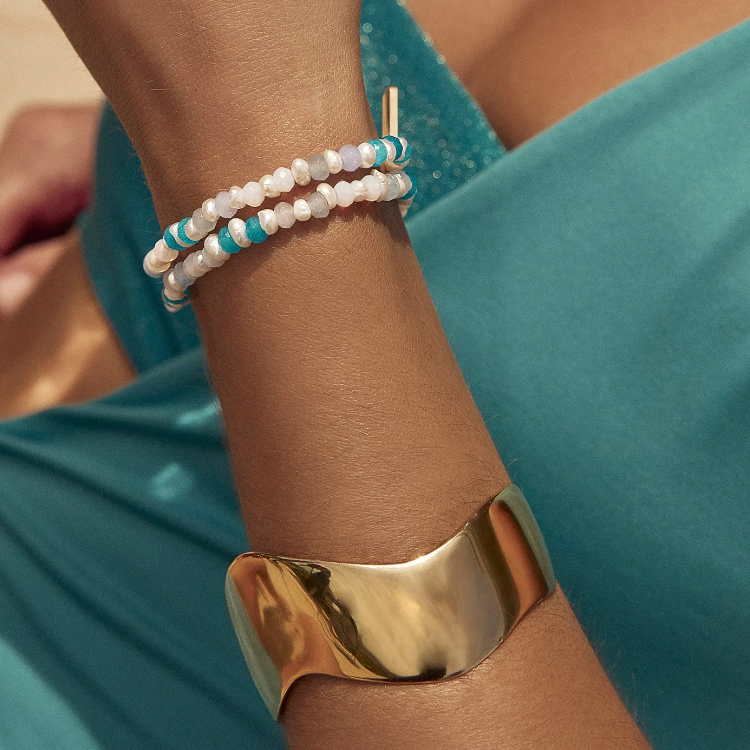 Layne Gold Cuff