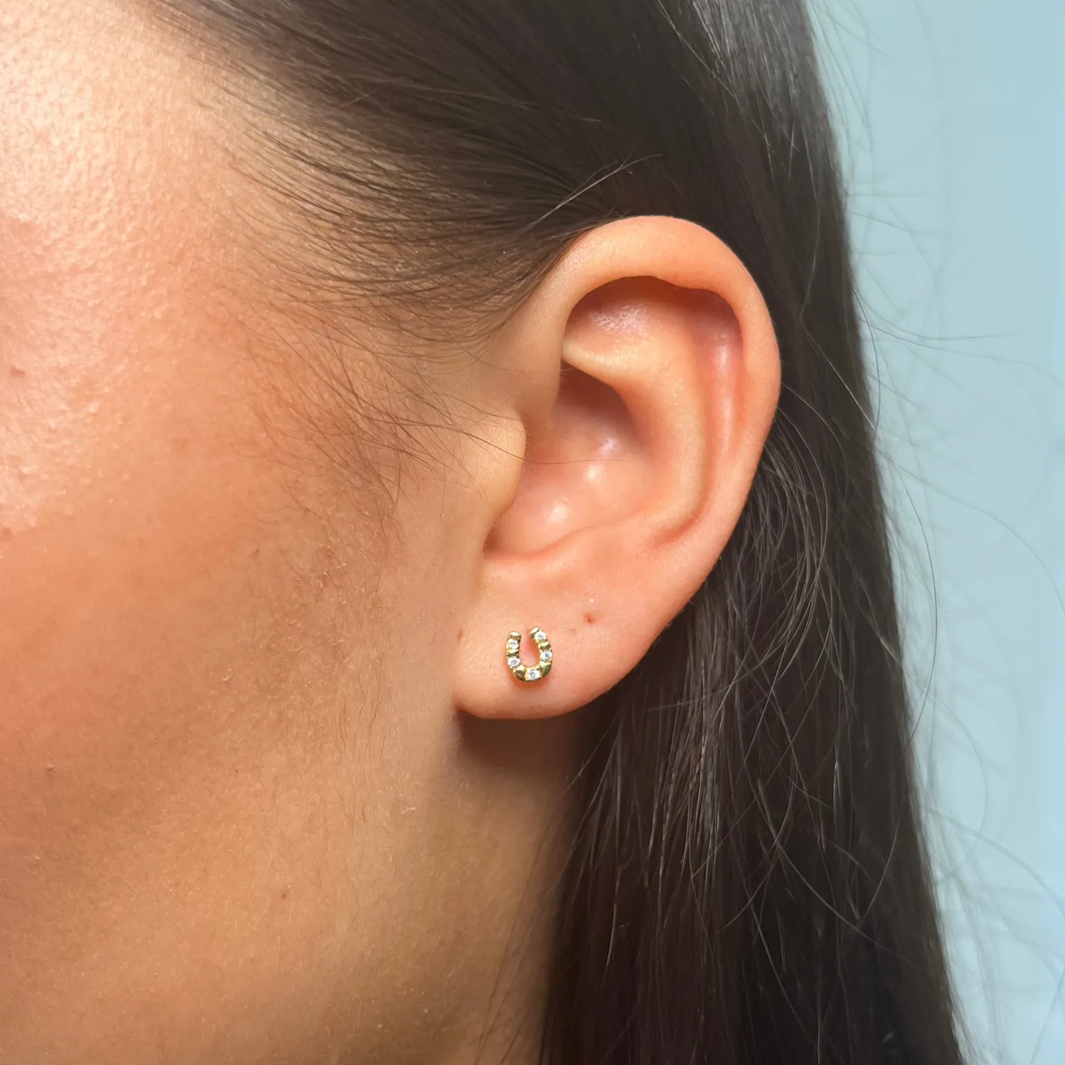 Lucky Horseshoe Gold Single Stud