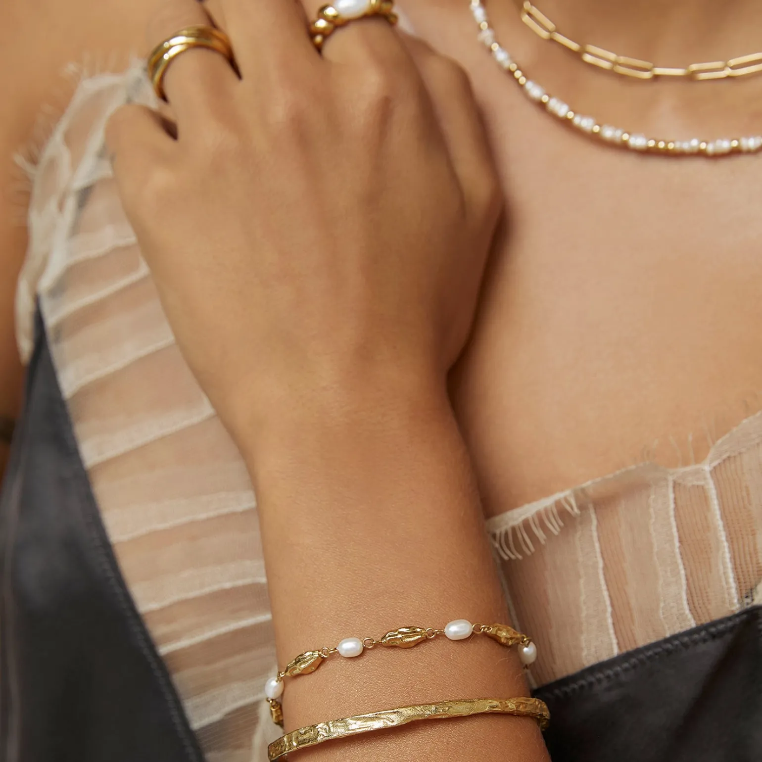 Mimi Pearl and Gold Bracelet