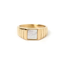 Yang Signet Ring
