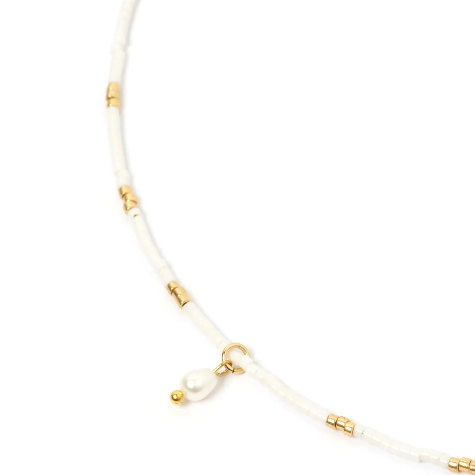 Zara Necklace - Daisy White